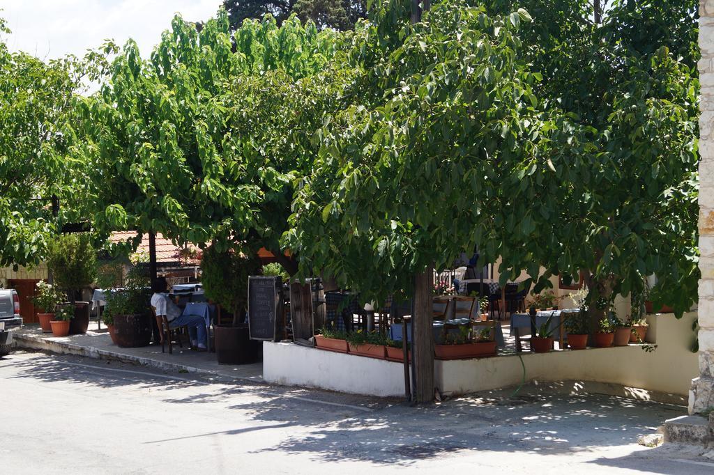 Makrinari Tis Pano Geitonias Villa Szalamiú Kültér fotó